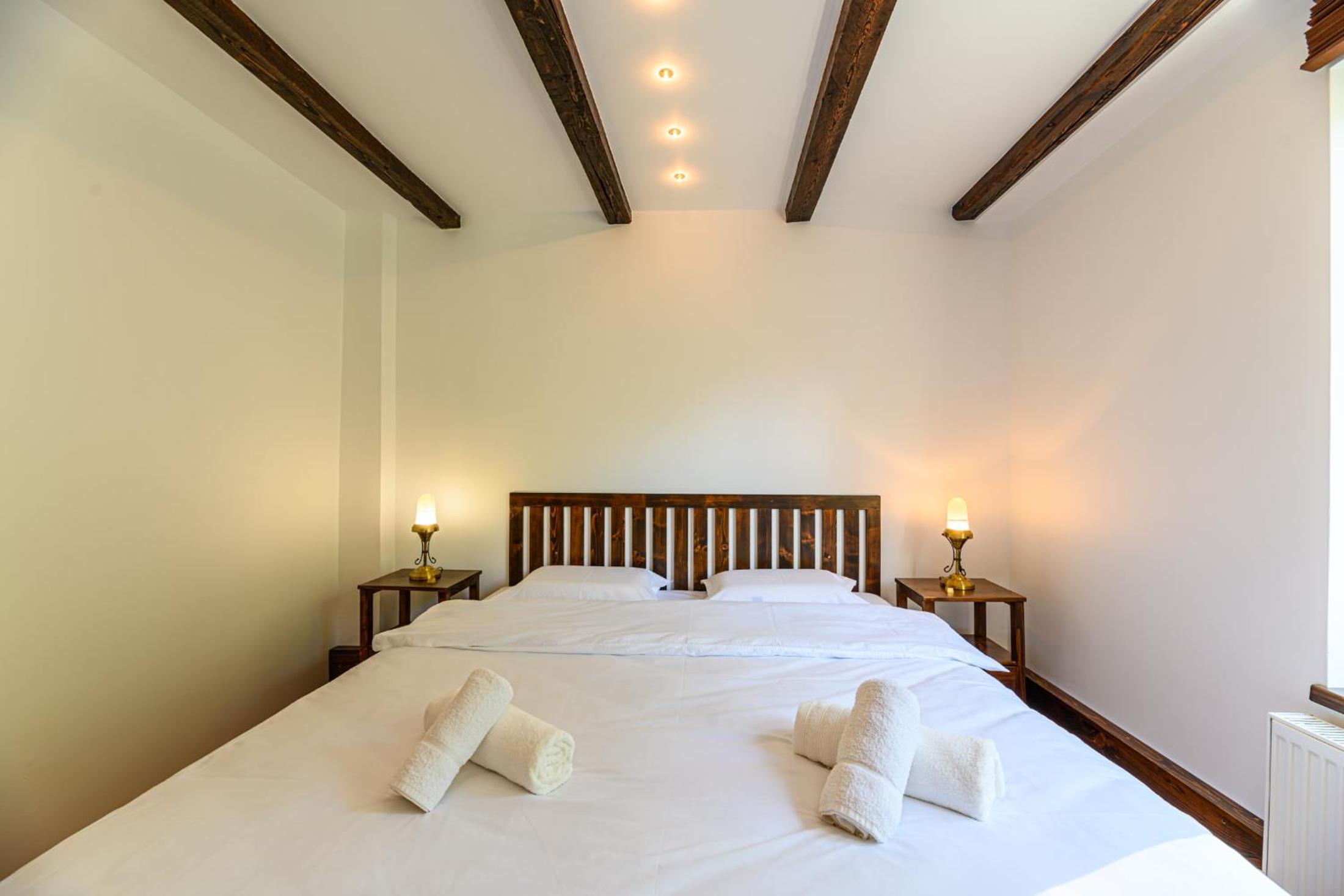 Brasov Central Escape - Rooms & Penthouse