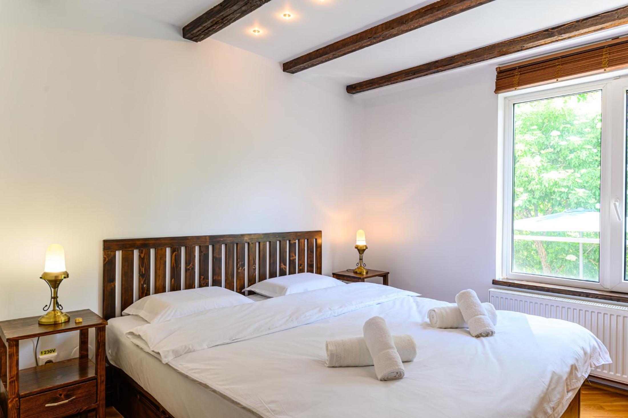 Brasov Central Escape - Rooms & Penthouse