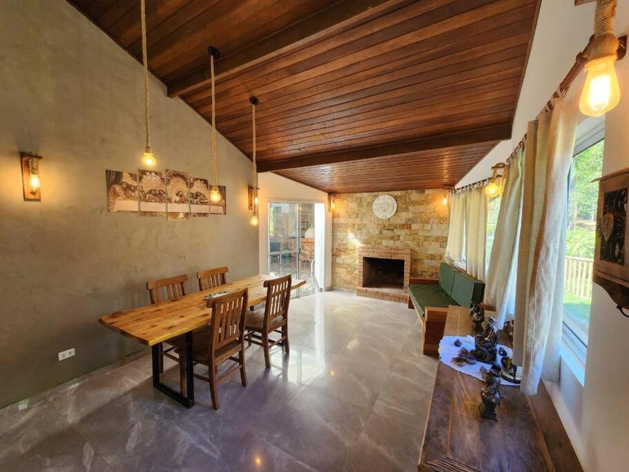Linda Casa perto de Monte Verde
