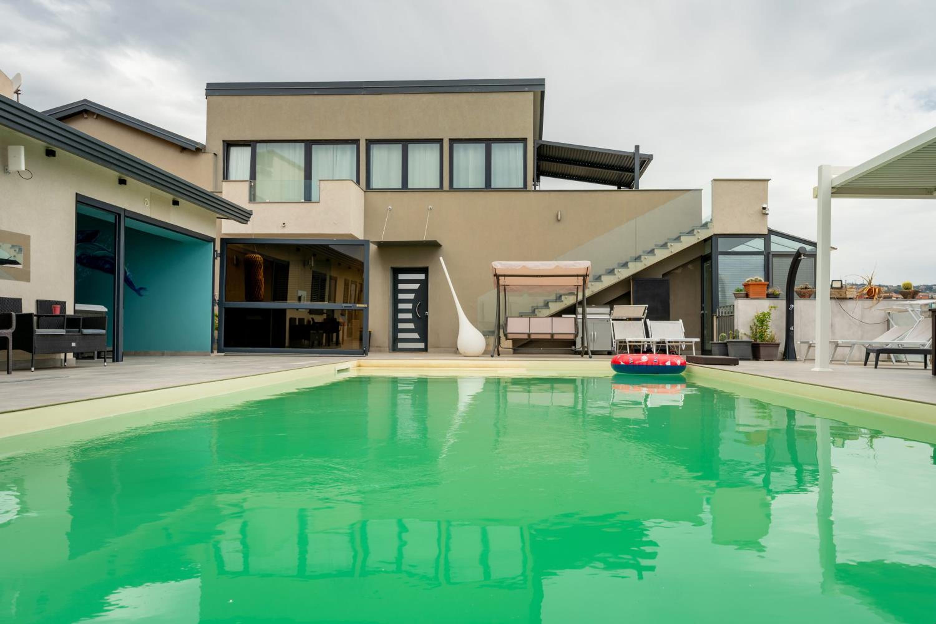 Giovannino House