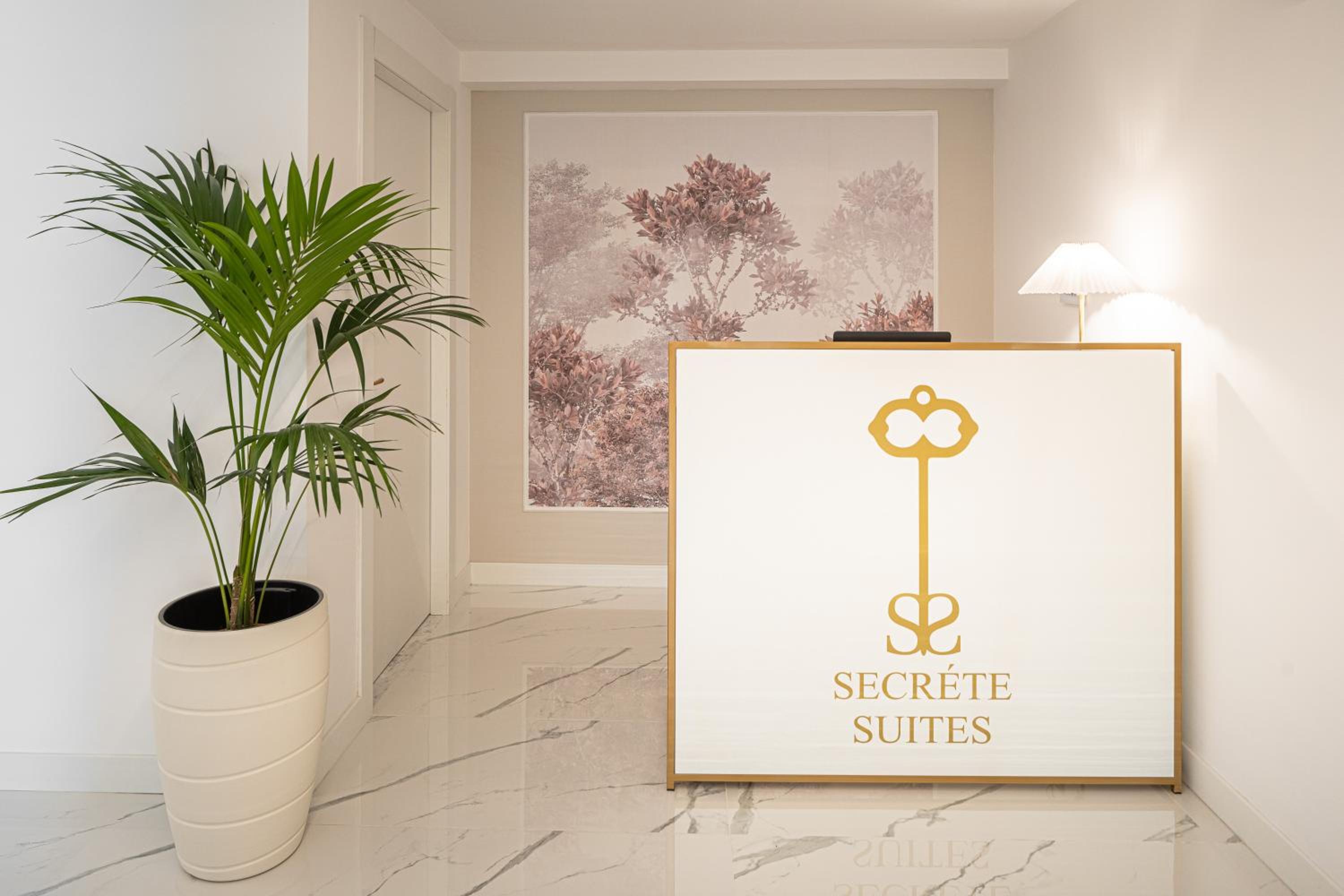 Hotel Secréte Suites - Image 1