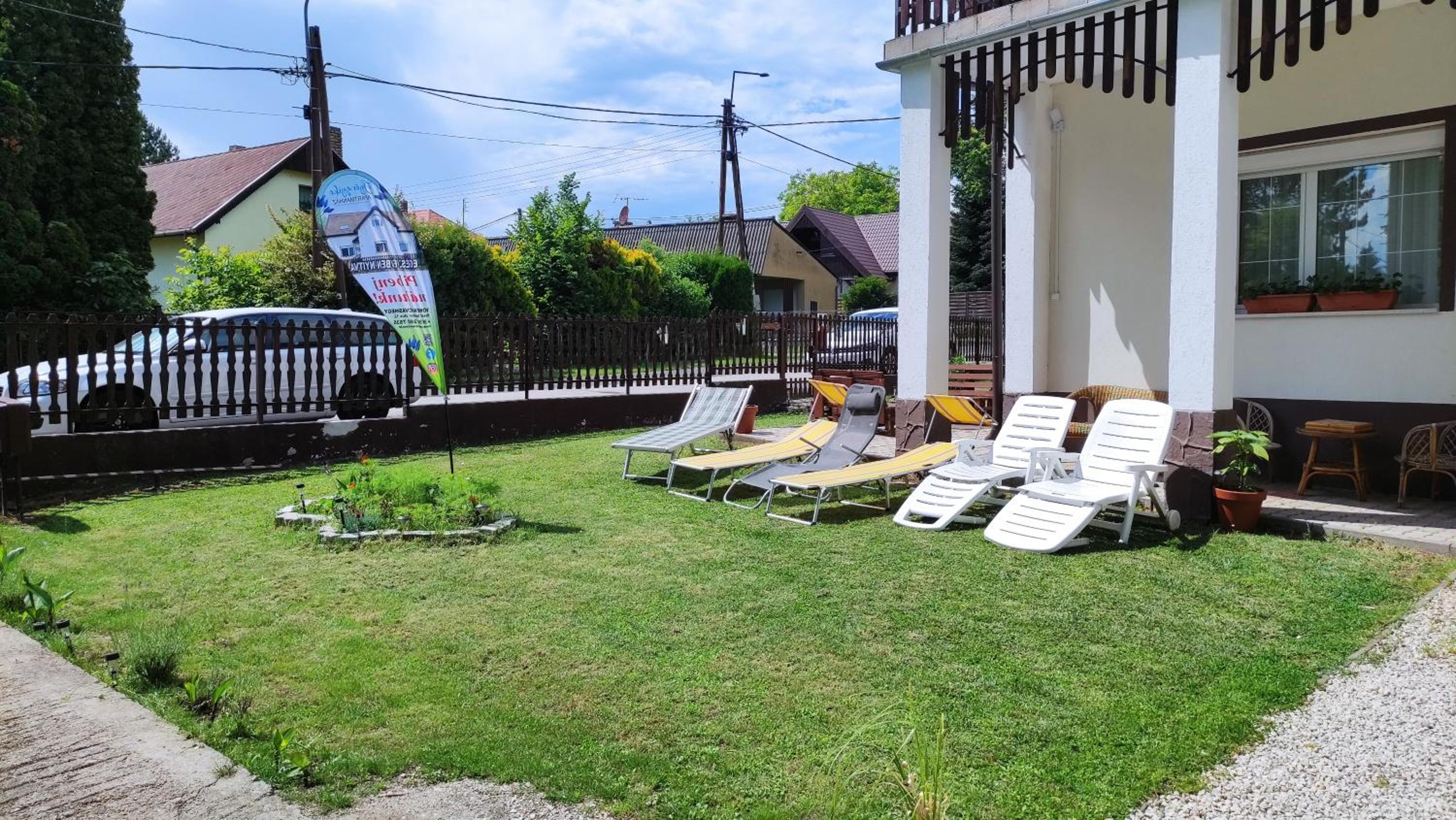 Gyöngyike Apartmanház Vonyarcvashegy