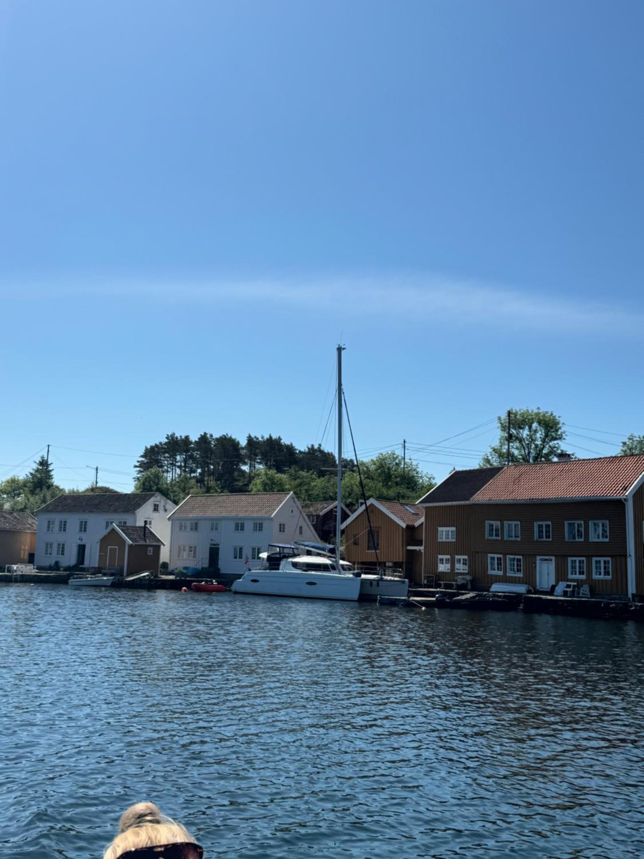 Furuholmen, Lindesnes