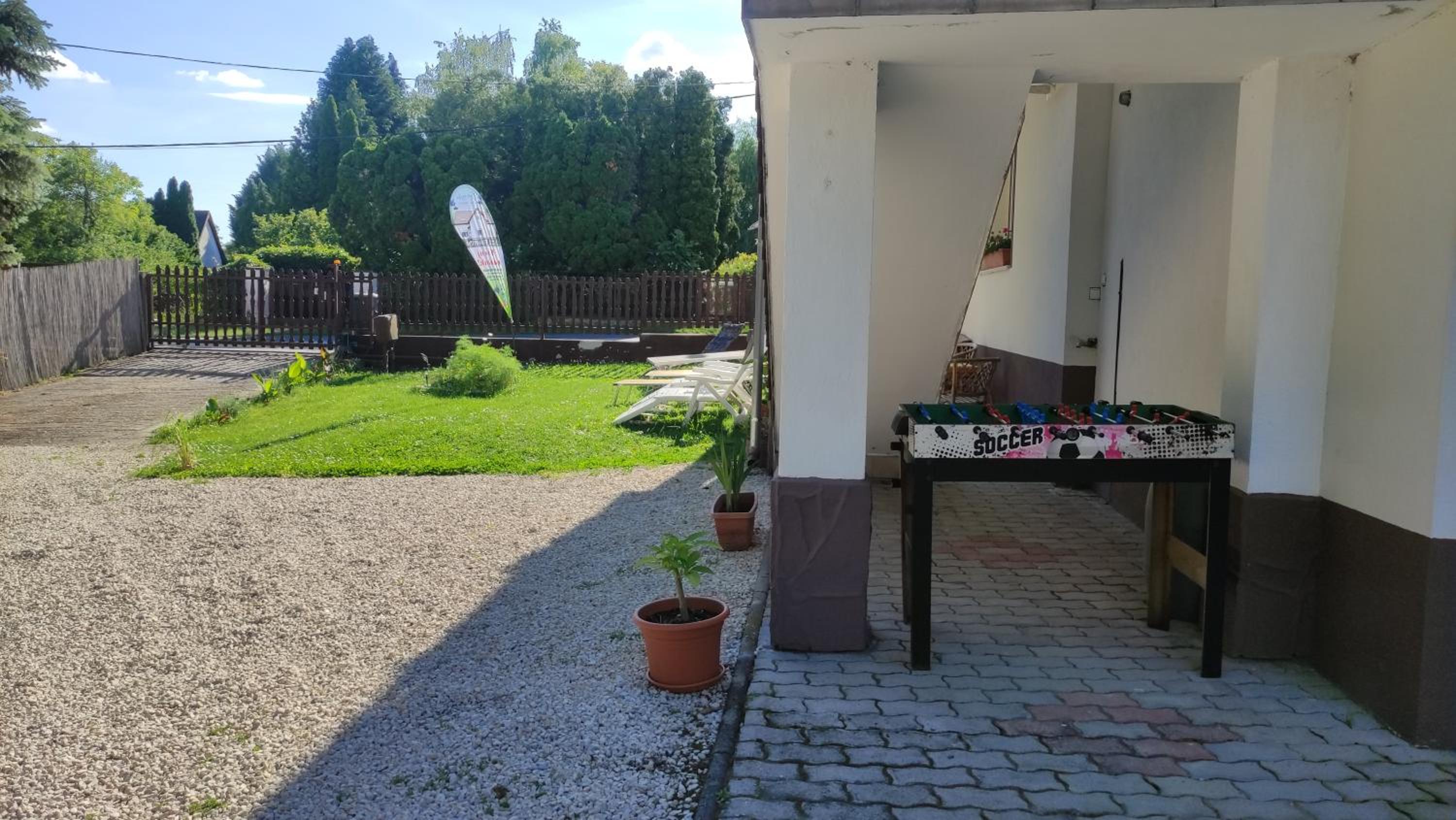 Gyöngyike Apartmanház Vonyarcvashegy