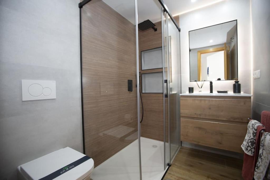 Precioso adosado con jacuzzi en Marina del Este