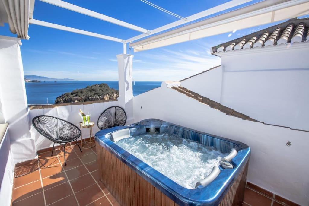 Precioso adosado con jacuzzi en Marina del Este