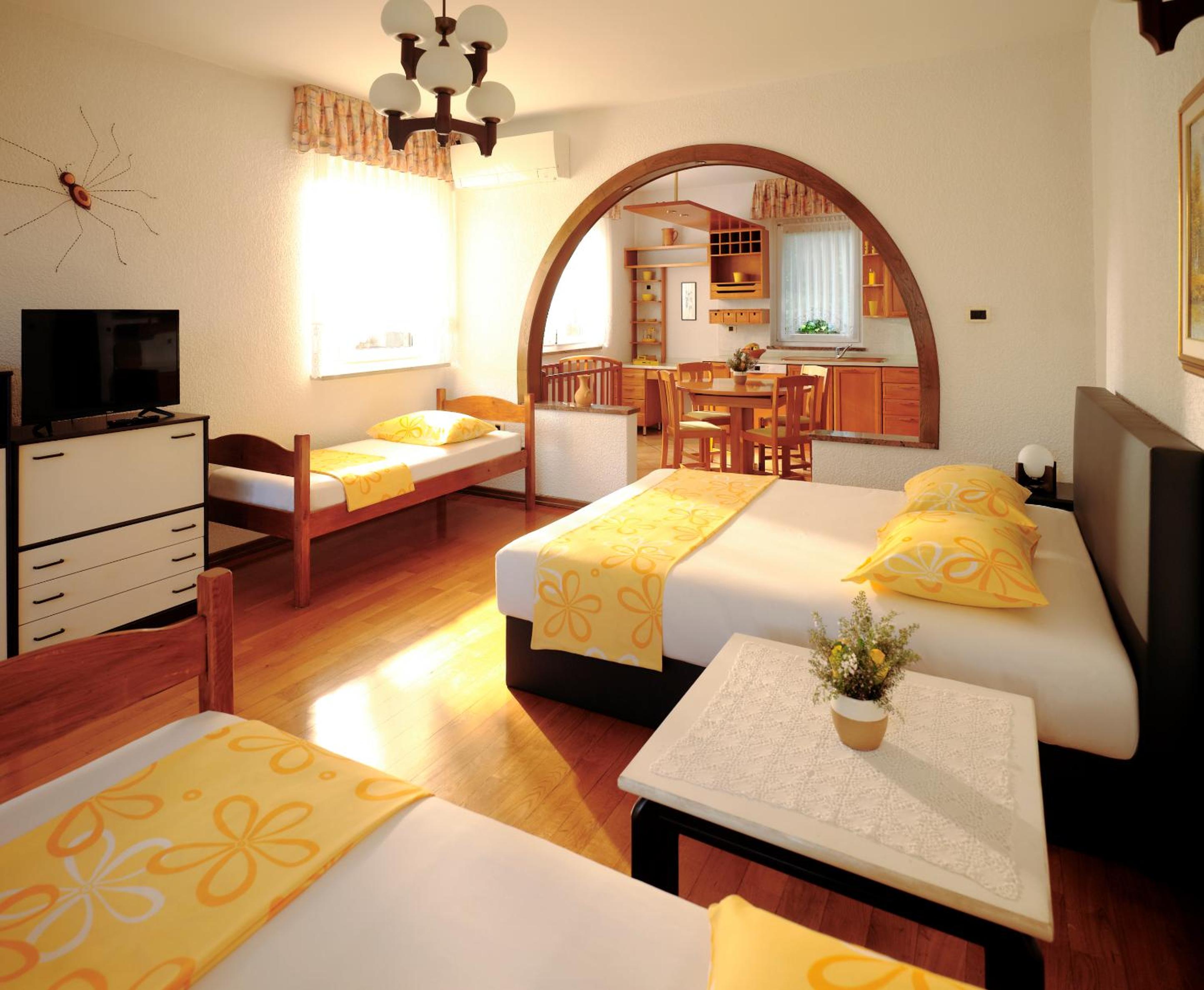 Apartments AB Izola view 4