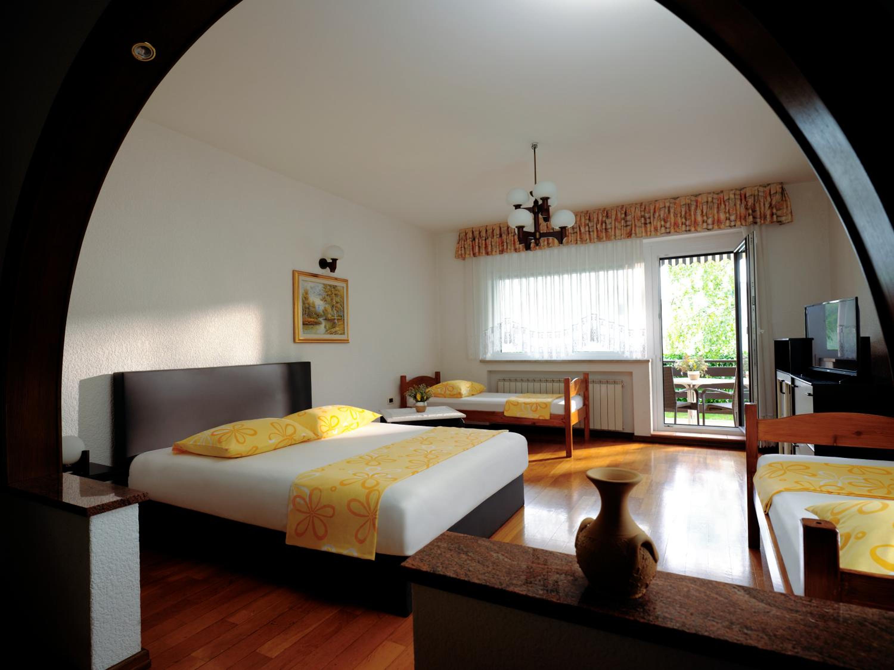 Apartments AB Izola view 3