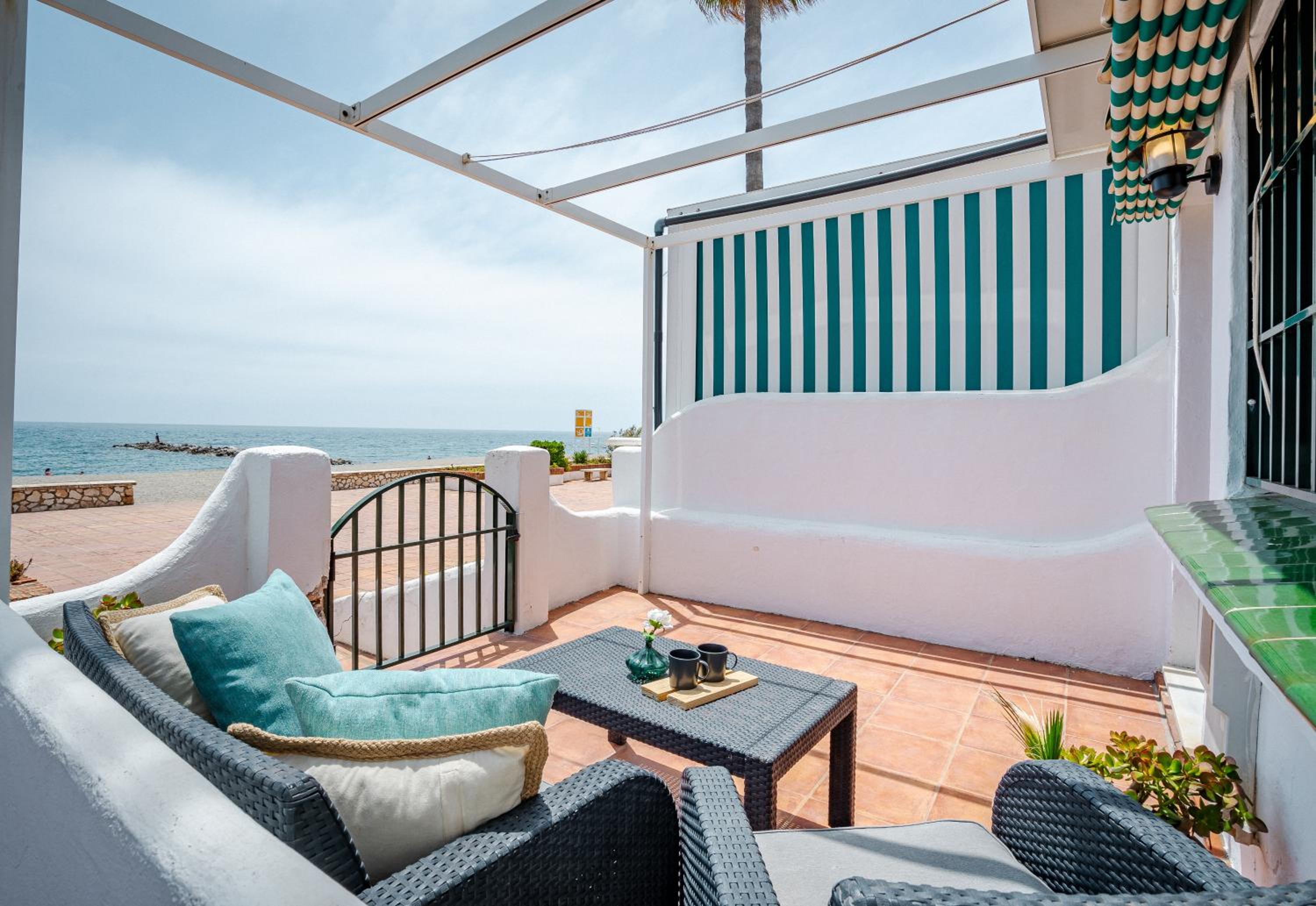 30 Beachhouse 15m beach sea Duquesa Manilva Andalucia view 5