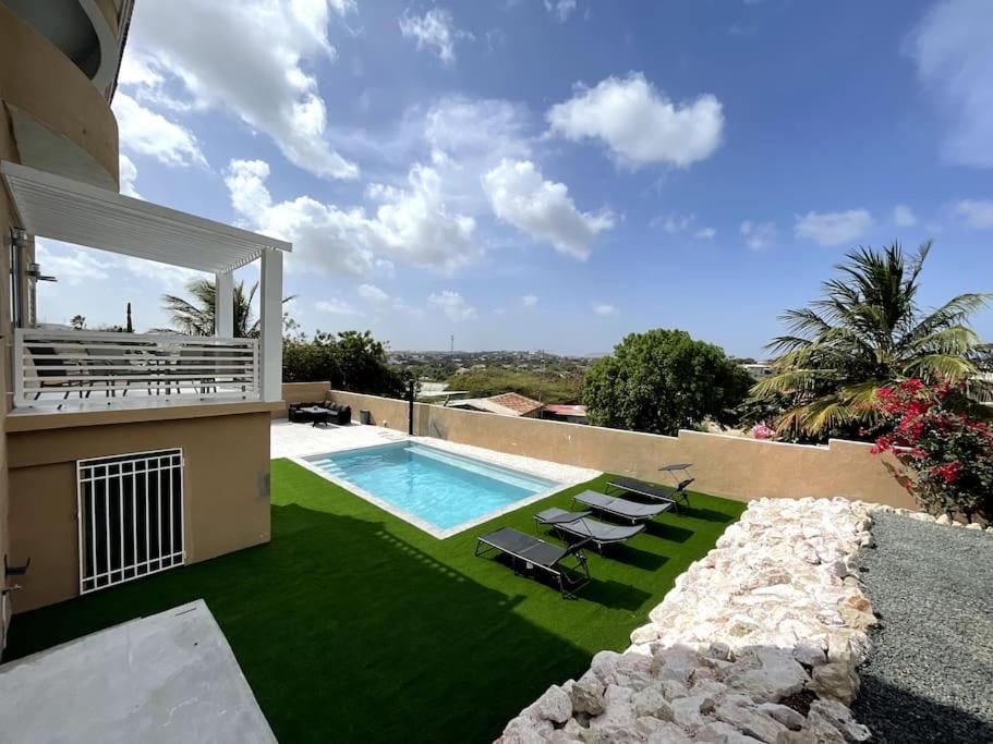 NEW!!! Villa Valdi View near Jan Thiel