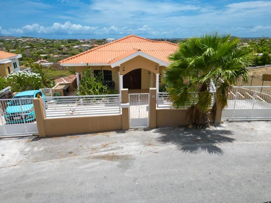NEW!!! Villa Valdi View near Jan Thiel
