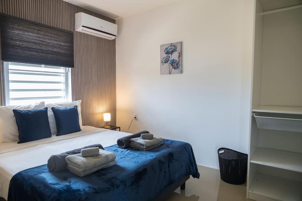NEW!!! Villa Valdi View near Jan Thiel