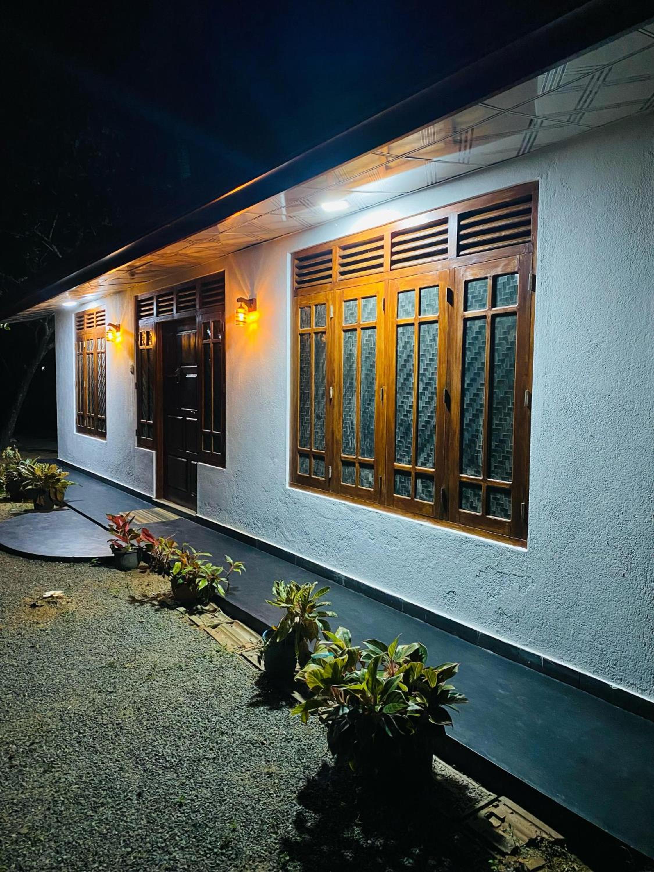 Cottage Ceylonsia