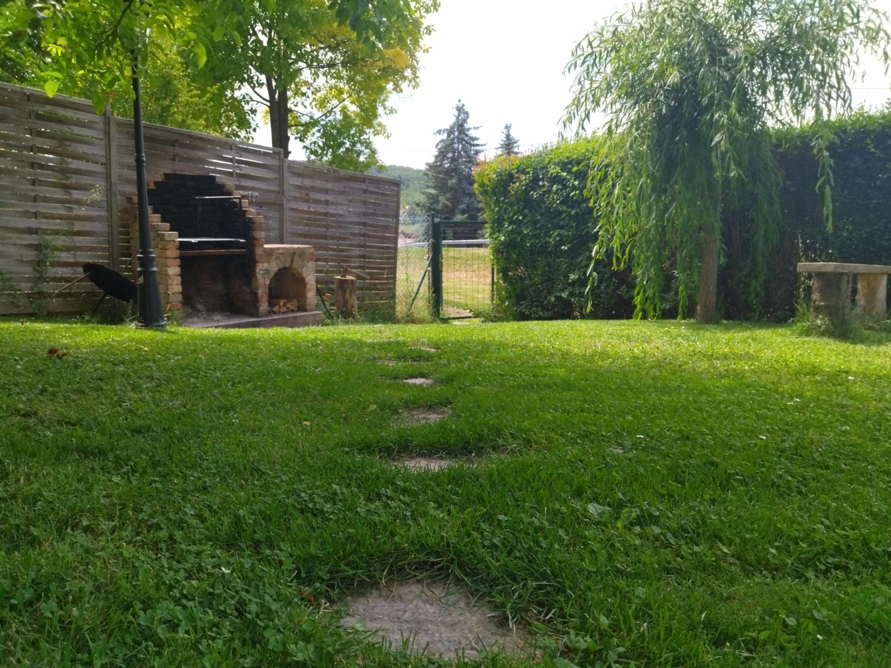 Photo 21