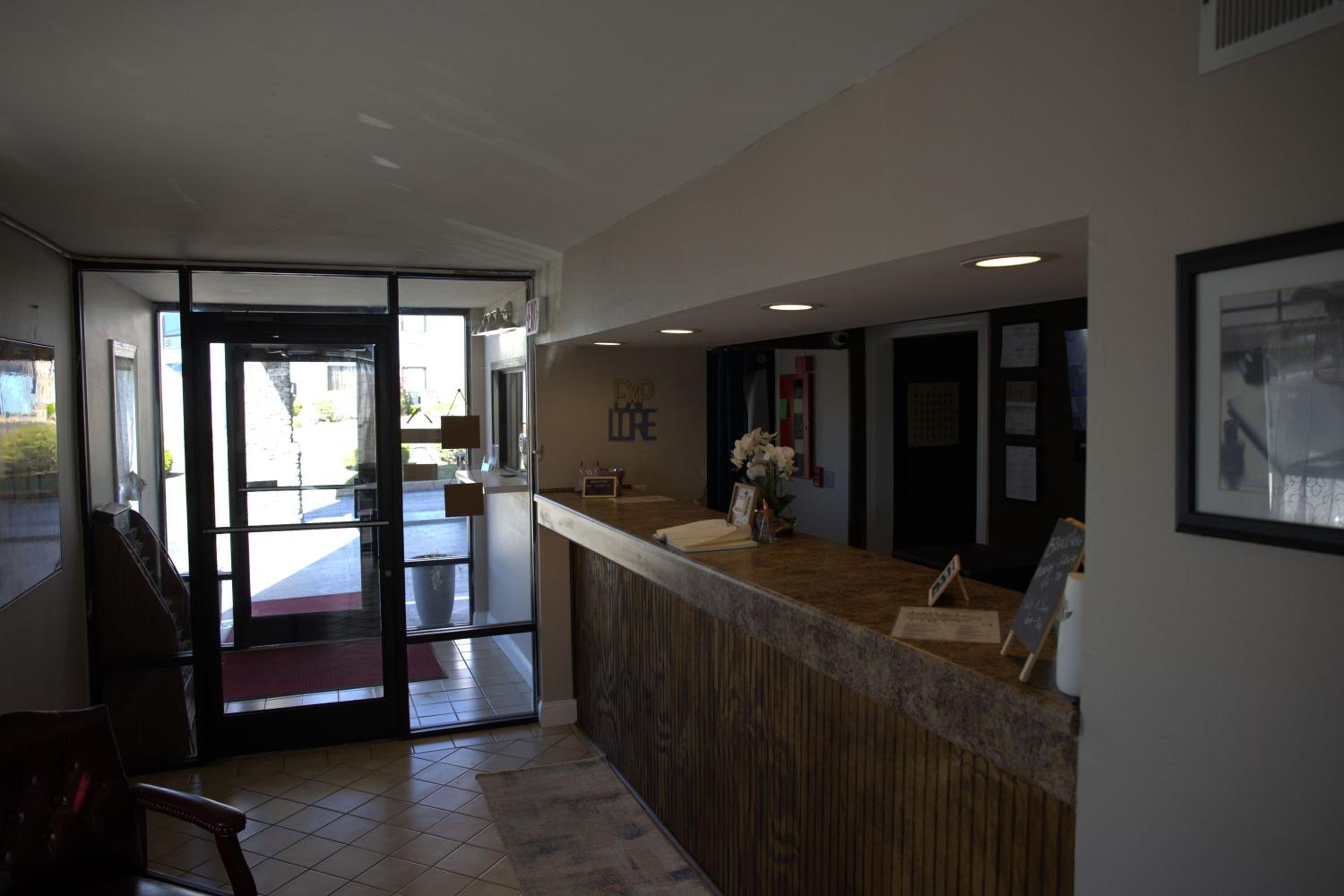 OYO Hotel Brownsville TN I-40 - Property Image 6