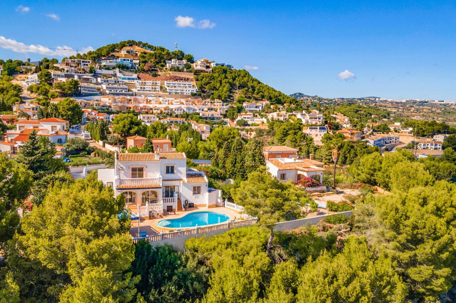 Villa Moggalatto by Villa Plus