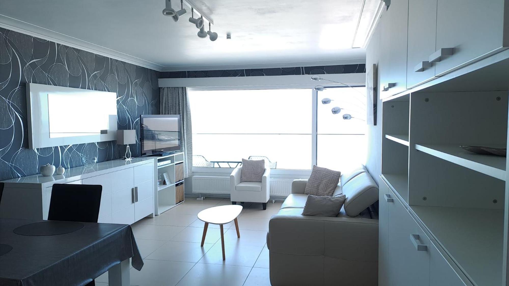 Modern studio with beautiful sea view - 9th floor view 4