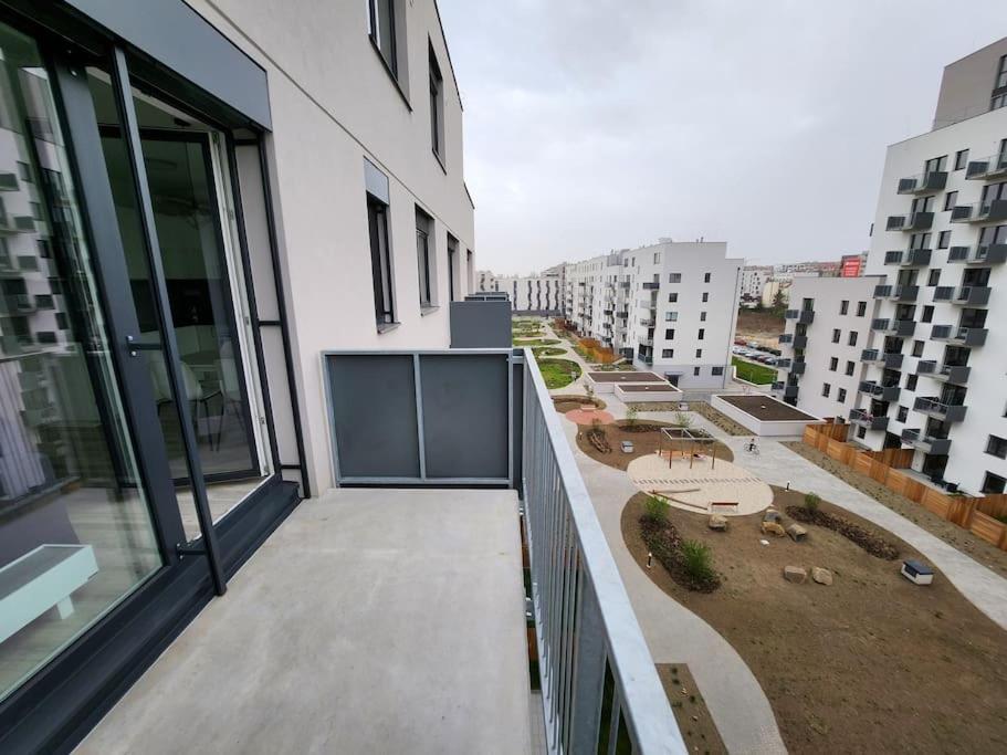 Modern apartment near the center
