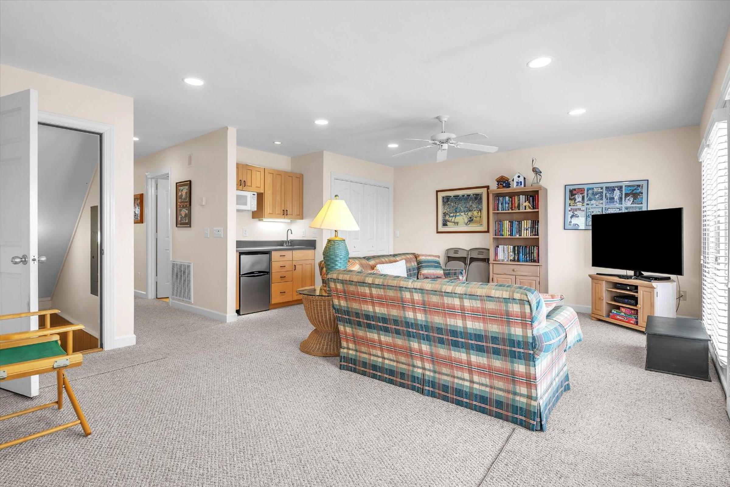 Prime Time by Oak Island Accommodations
