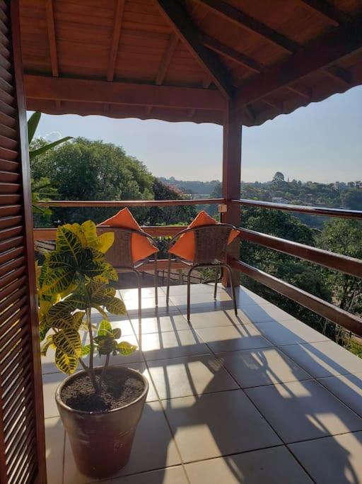 Chácara, próx a SP, com WI-FI e uma vista incrível