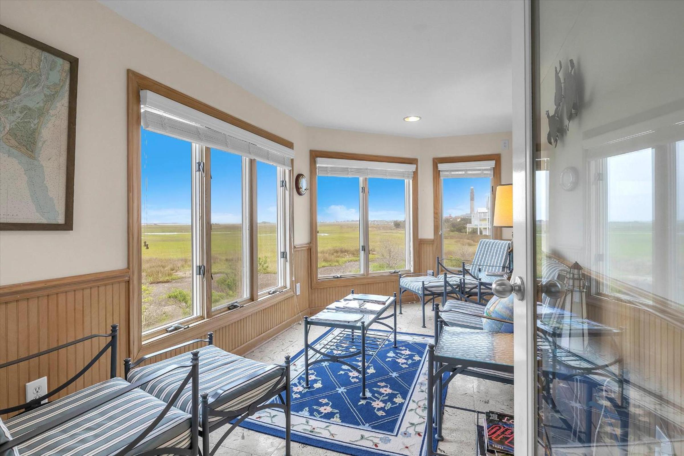 Prime Time by Oak Island Accommodations