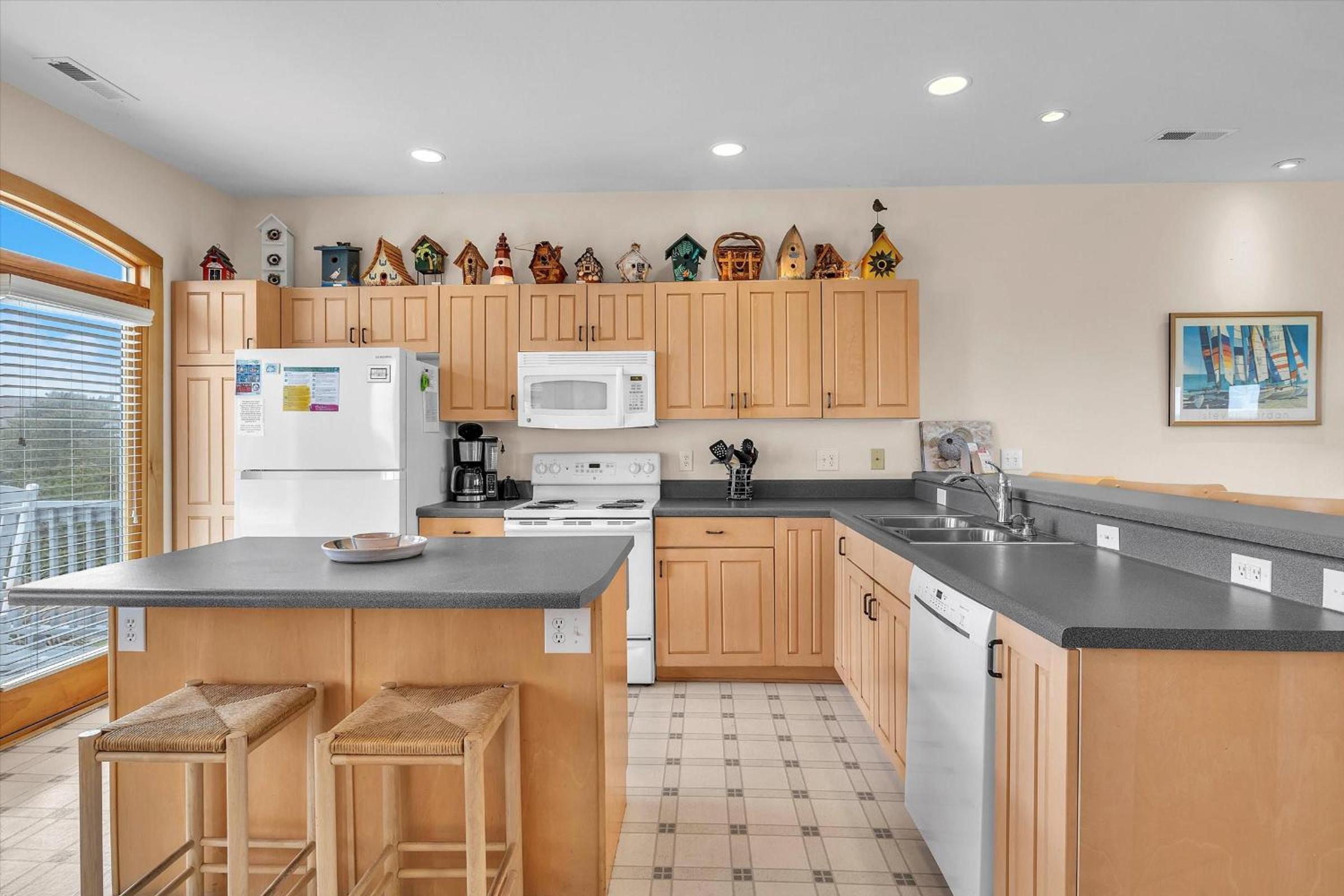 Prime Time by Oak Island Accommodations
