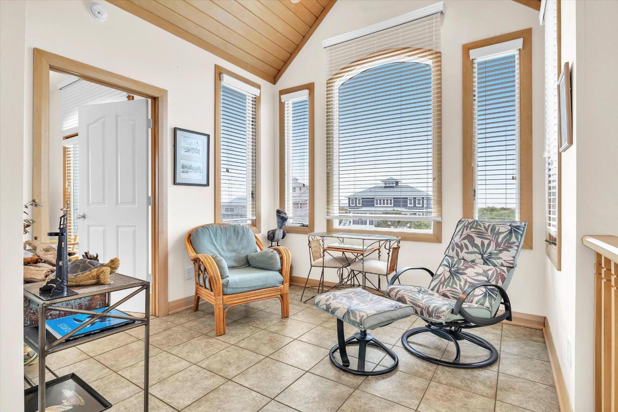 Prime Time by Oak Island Accommodations