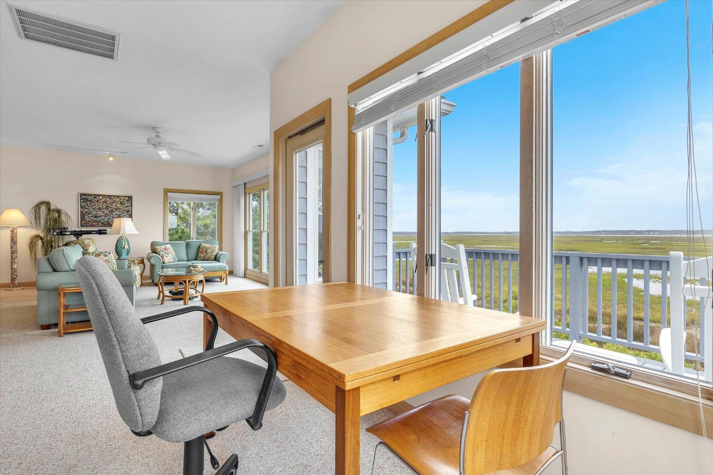 Prime Time by Oak Island Accommodations