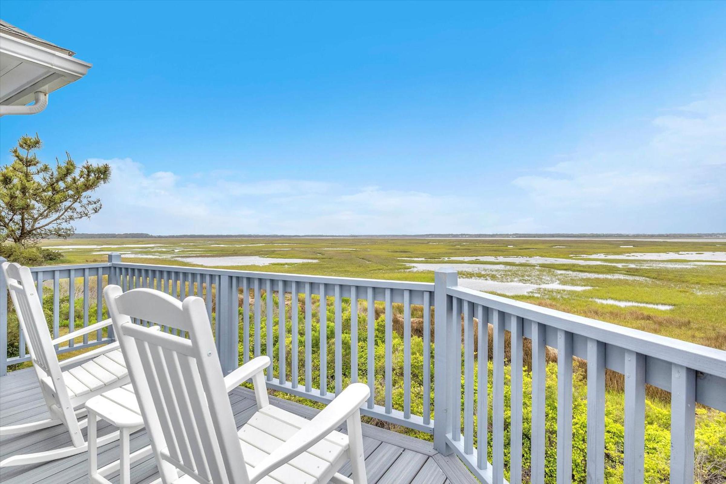 Prime Time by Oak Island Accommodations