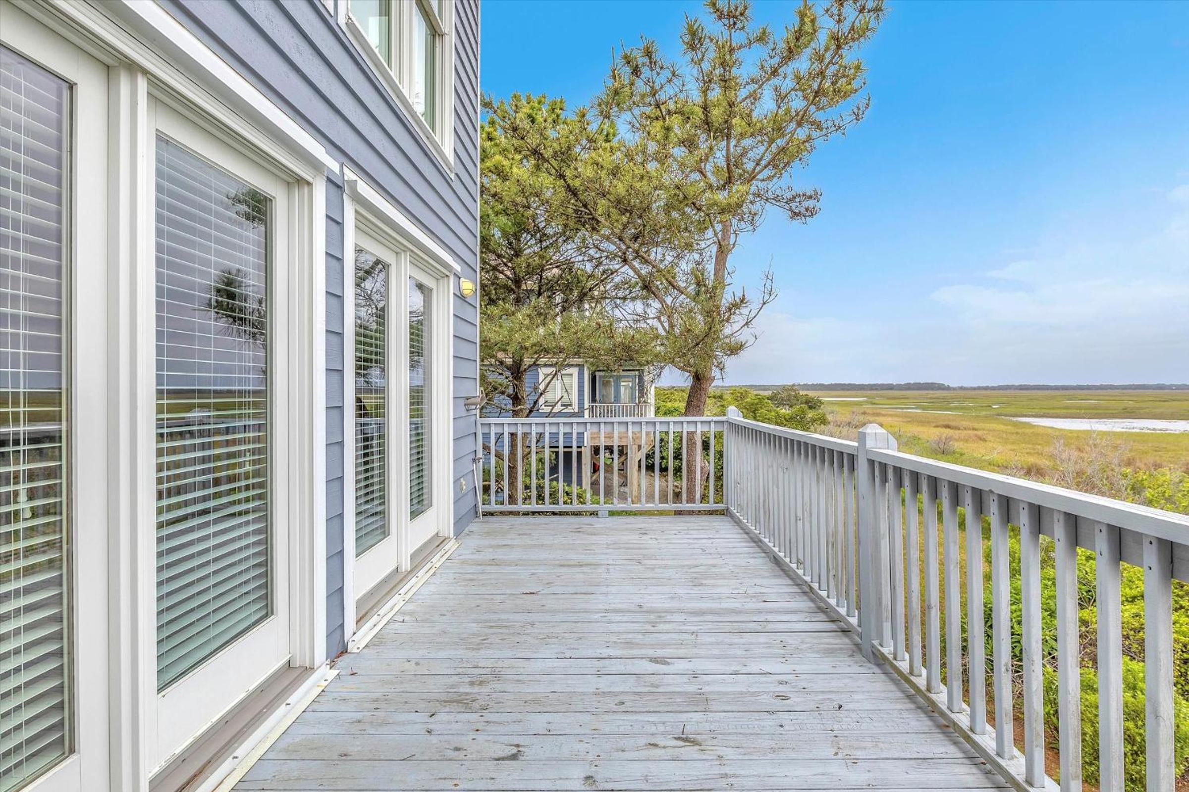 Prime Time by Oak Island Accommodations