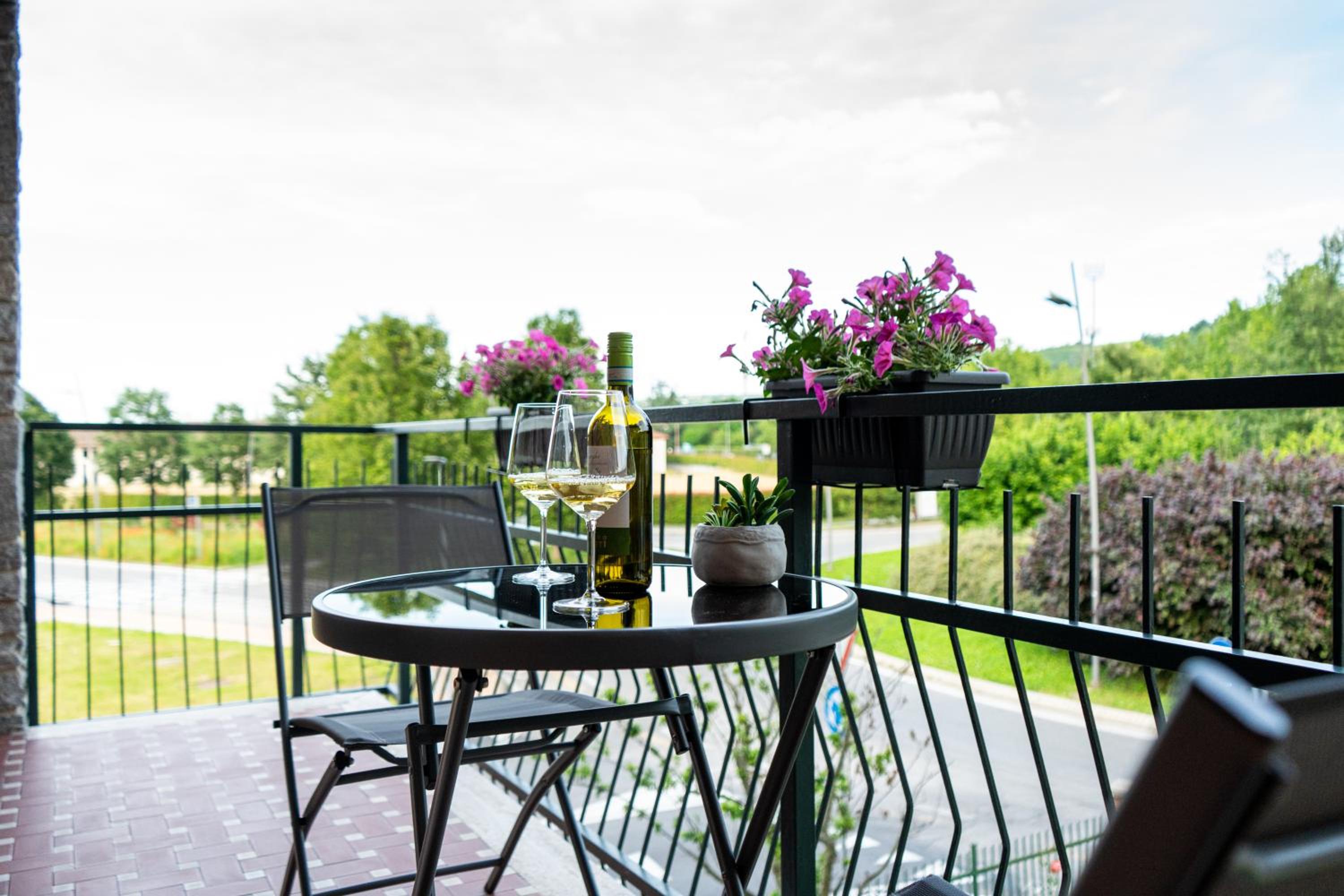 Appartamento Rayan Alba,Langhe ,vino e tartufo photo 2