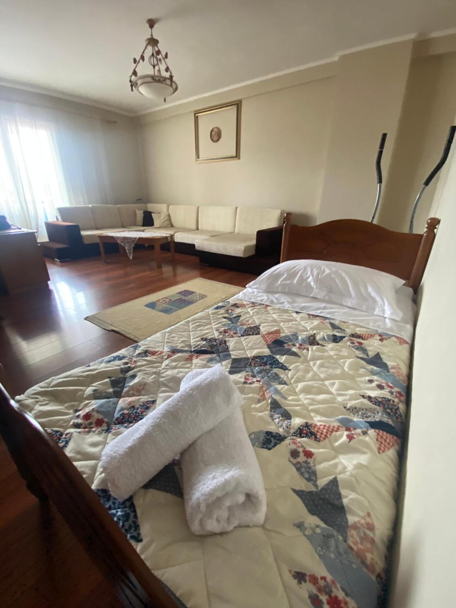 Stay the Night Shkodra Apartment City Centre