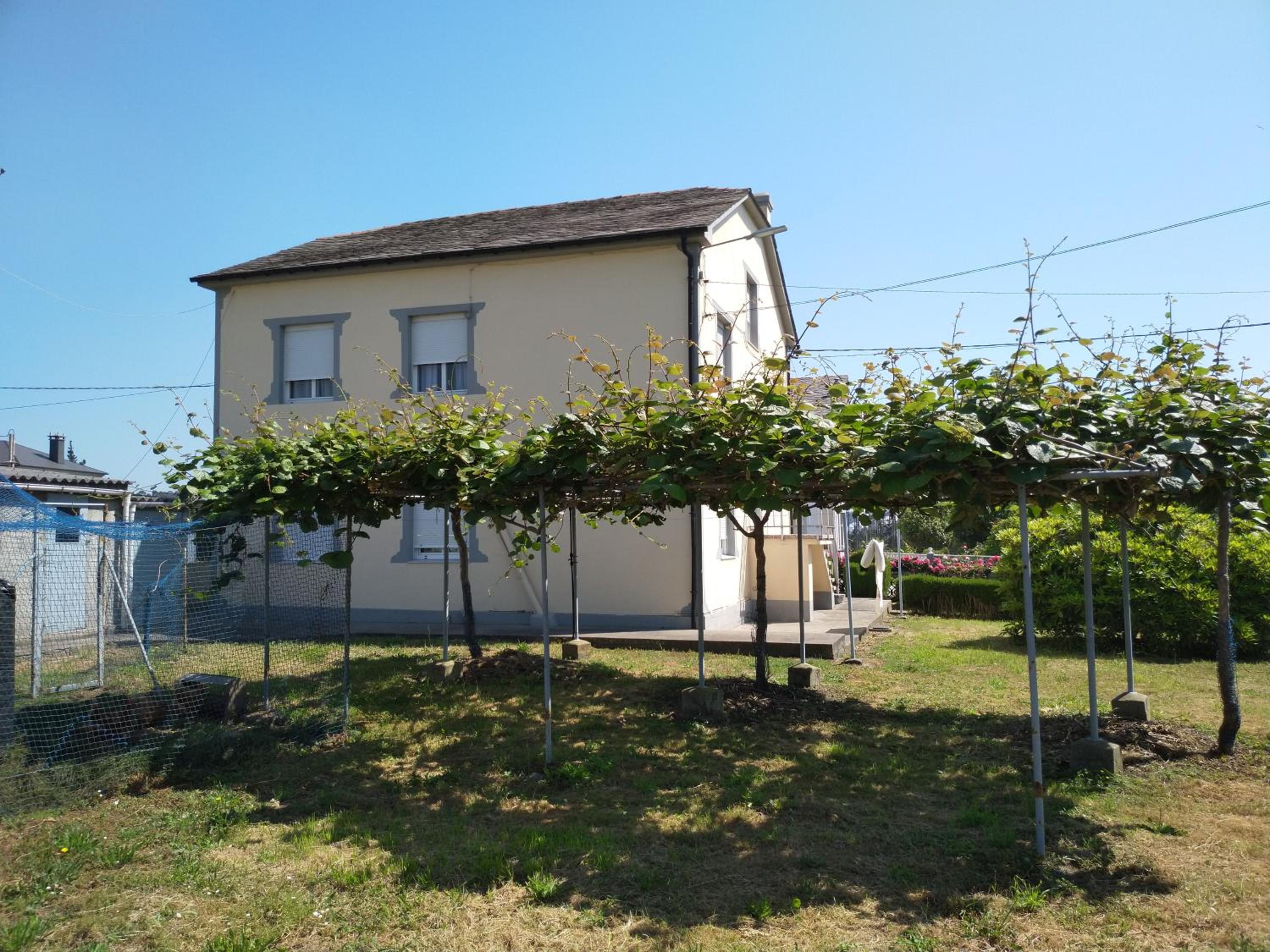 Carballeira house