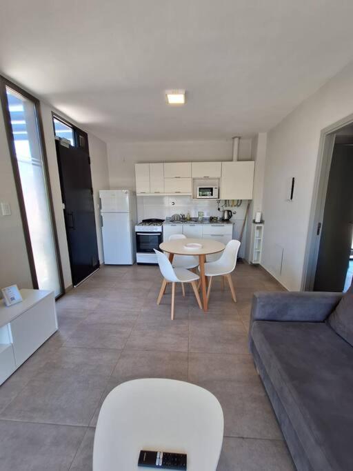 Hermoso Departamento en Carrodilla F