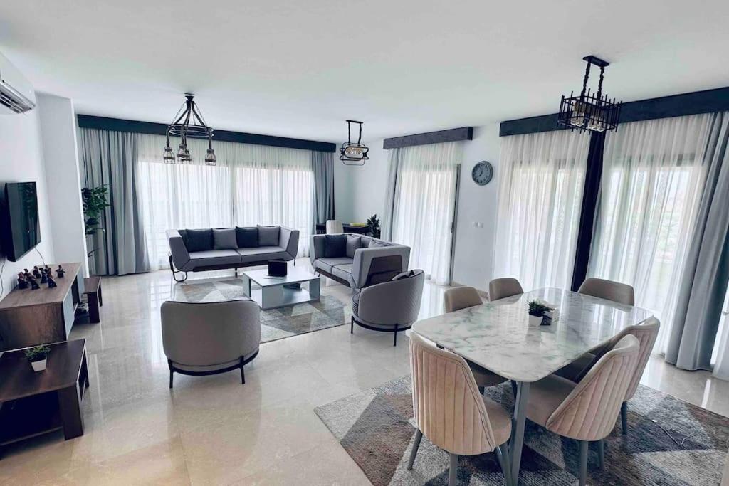 UptownCairo Emaar Modern Life in Heart of City