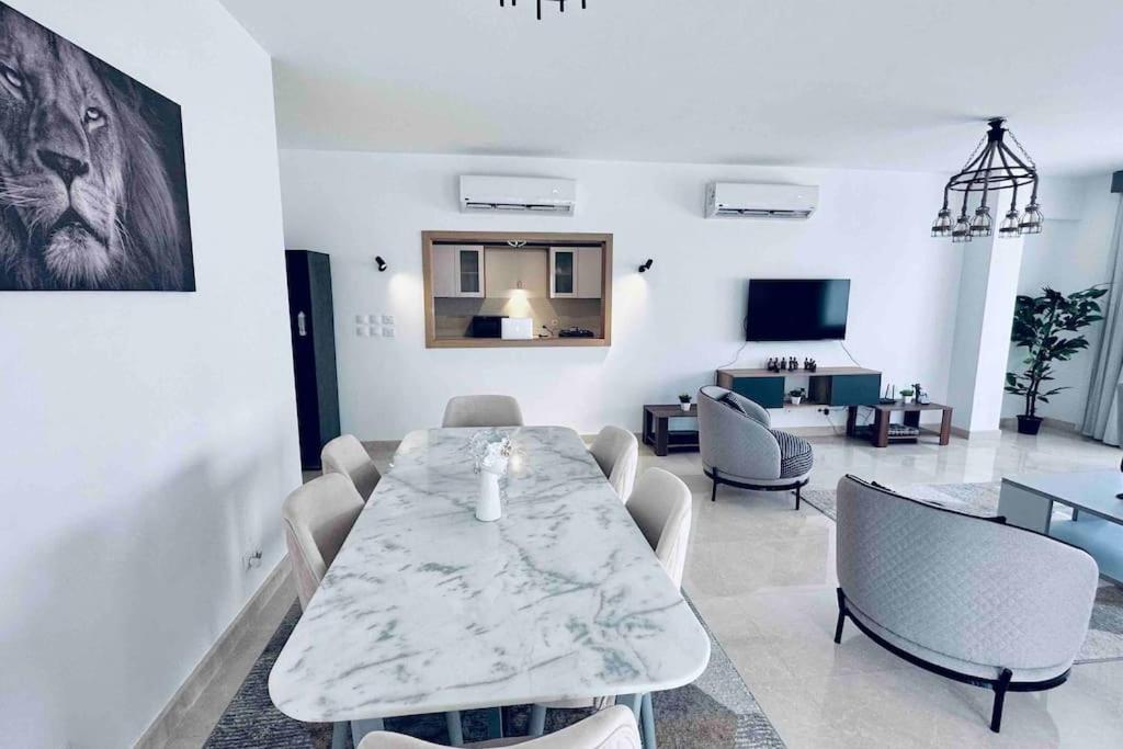 UptownCairo Emaar Modern Life in Heart of City