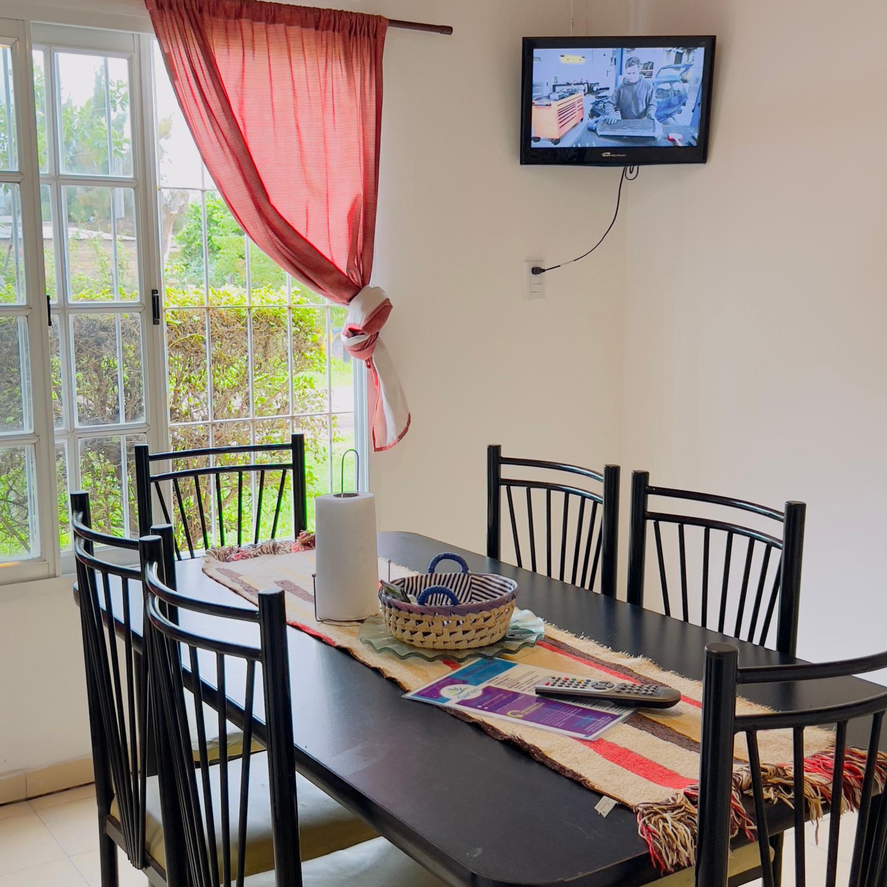 G2 Casa en Villa Ángela 2 dormitorios con Garage Independiente
