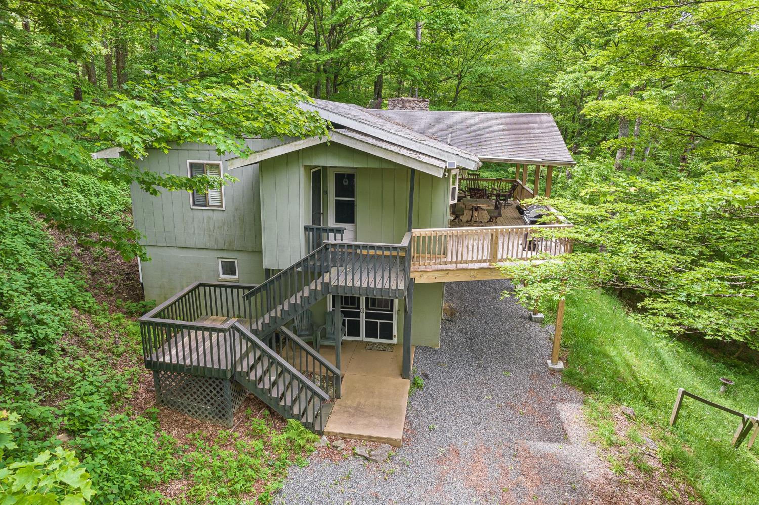 Deck w Forest Views Ping Pong Blue Ridge Mtn Escape Ash Vale by AvantStay