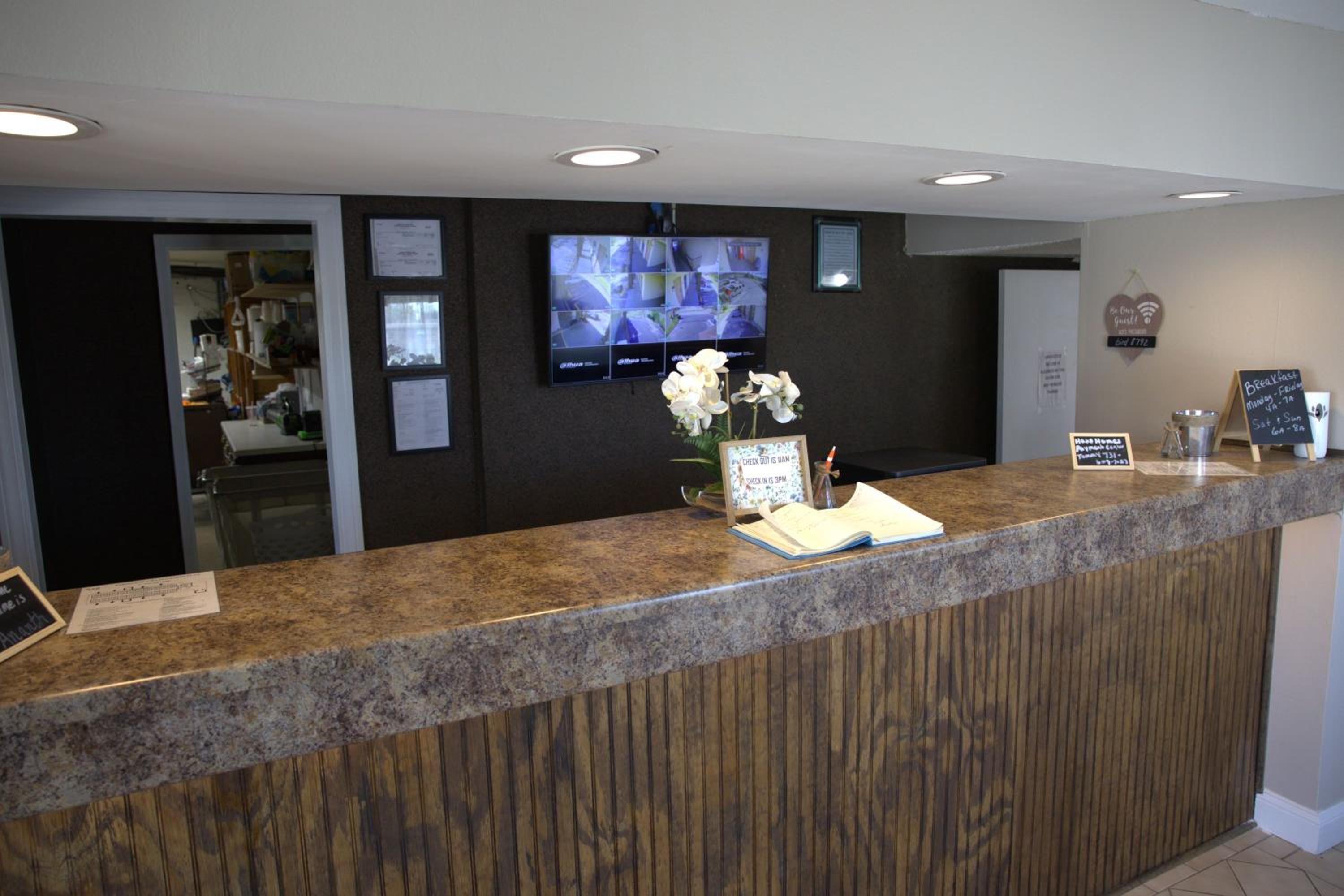 OYO Hotel Brownsville TN I-40 - Property Image 7