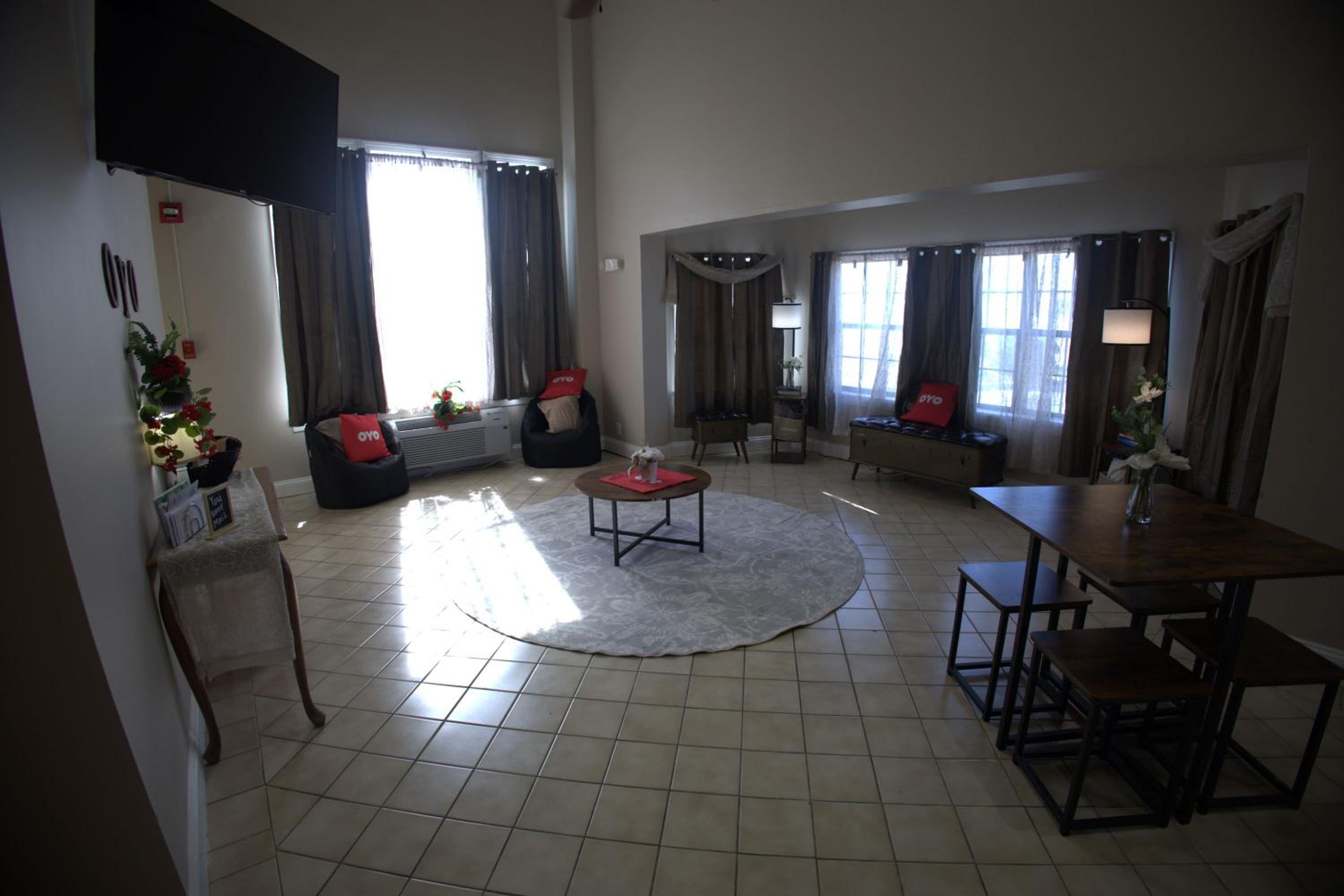 OYO Hotel Brownsville TN I-40 - Property Image 10