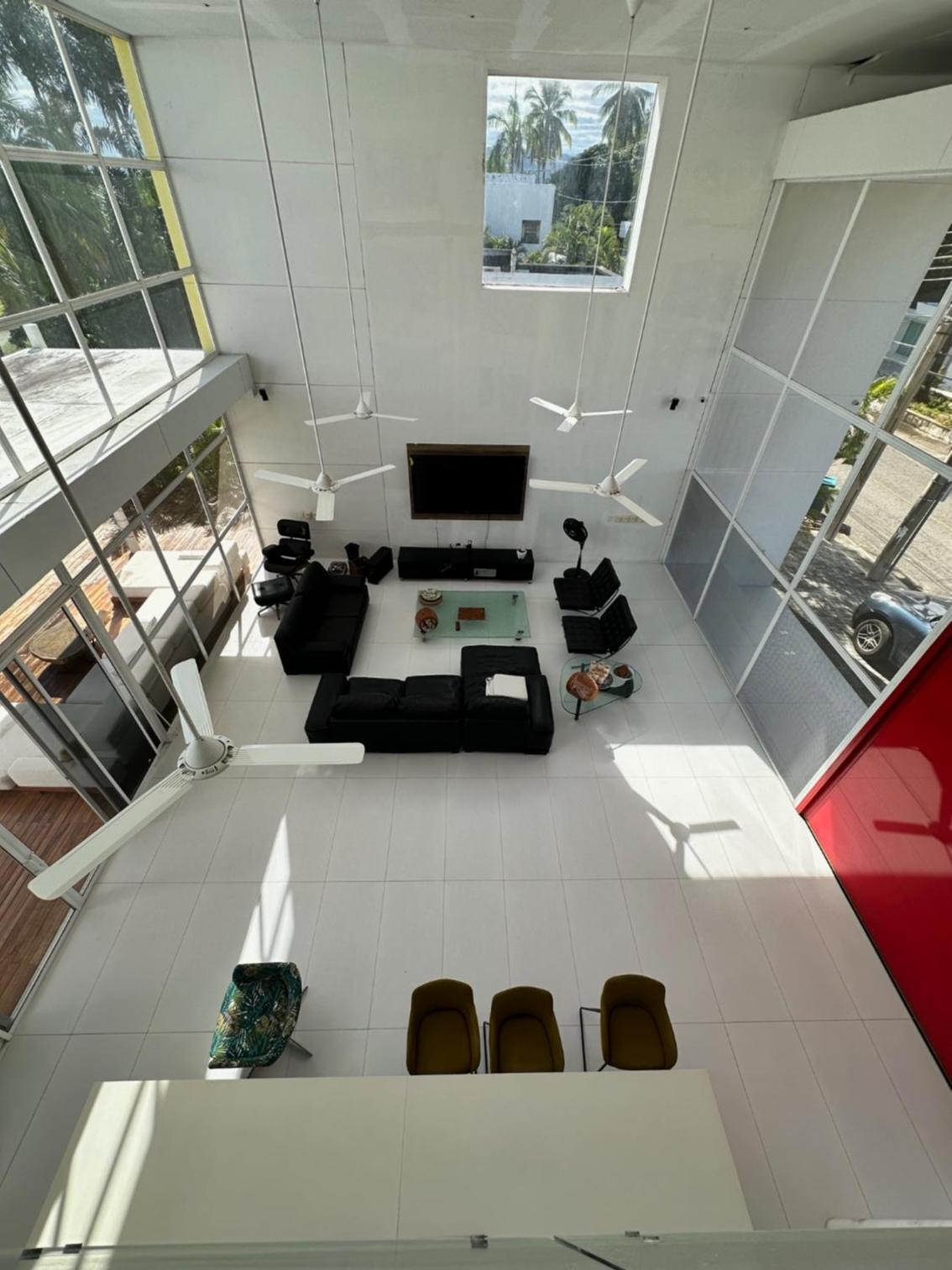 Casa con piscina y campo de golf