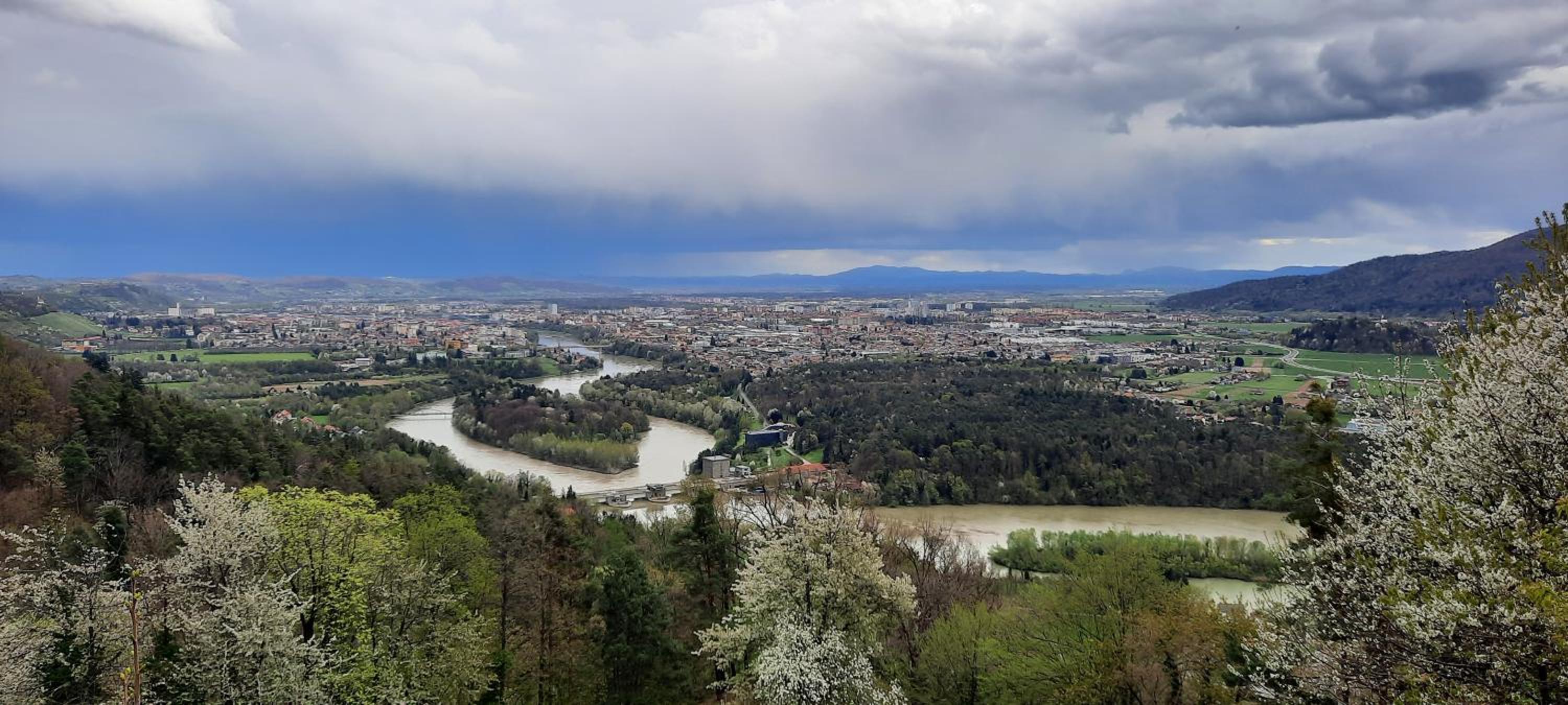Vikend Panorama