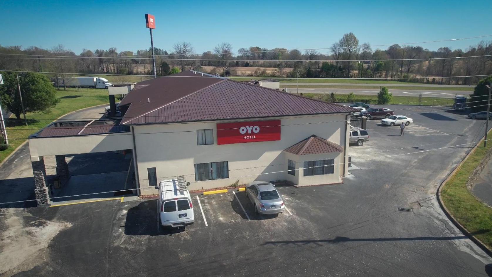 OYO Hotel Brownsville TN I-40 - Property Image 20