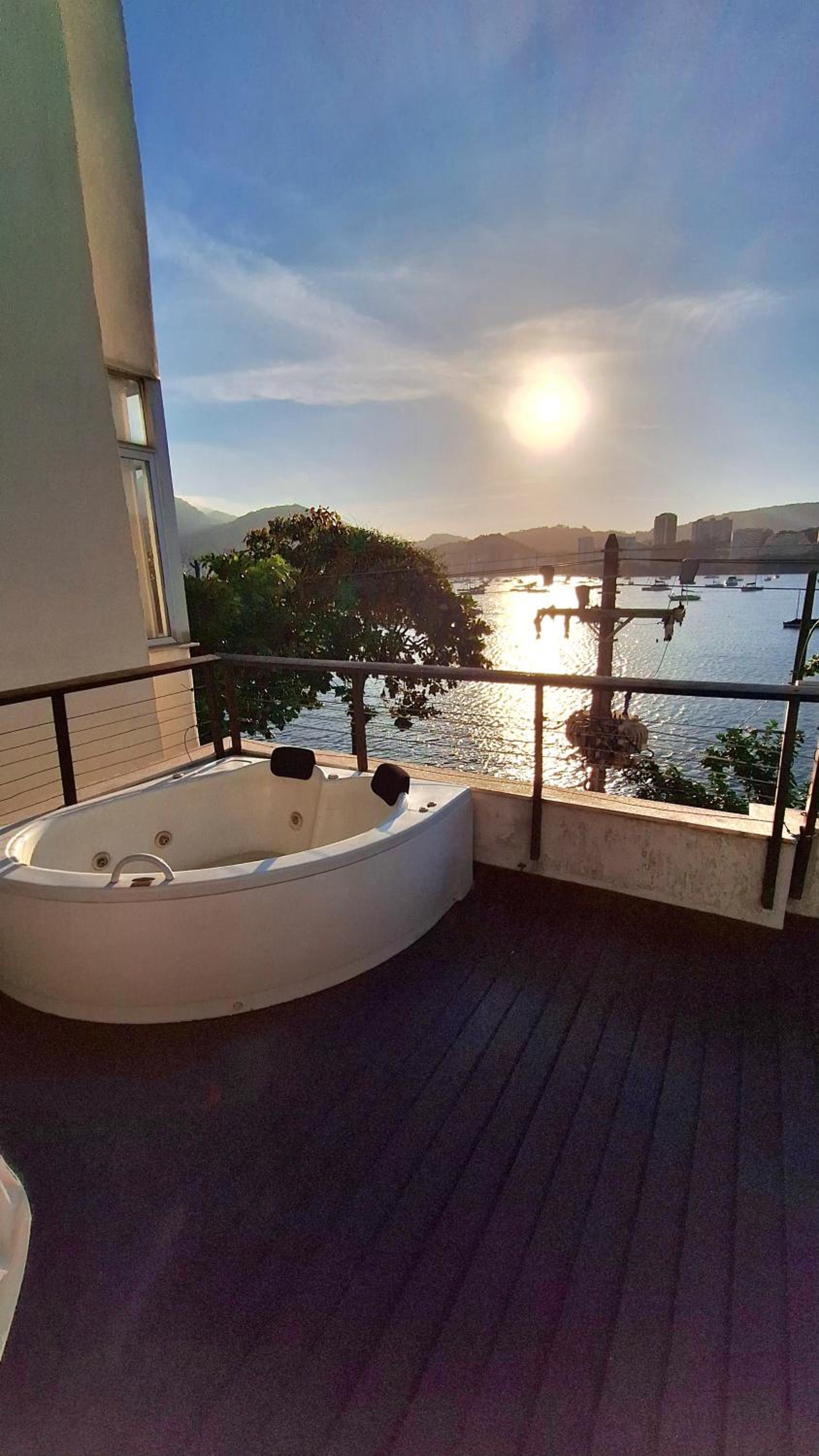 Luna Rossa Guest House