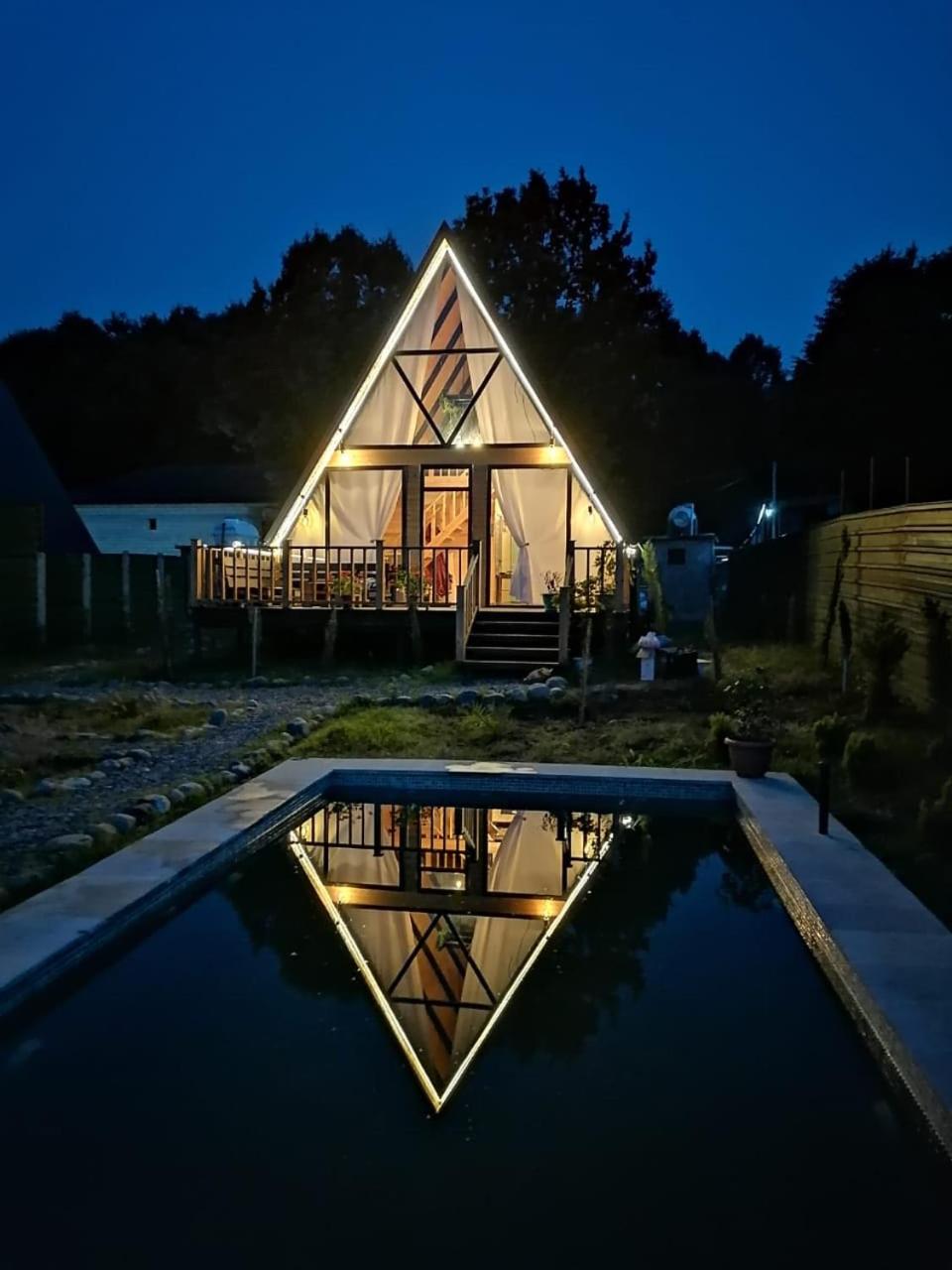 Ashla A-Frame Lenkaran