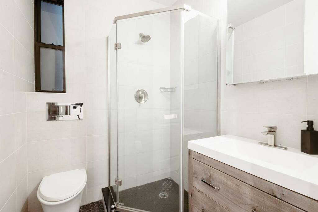 Stylish Apartment in Upper West Side! Cozy Retreat