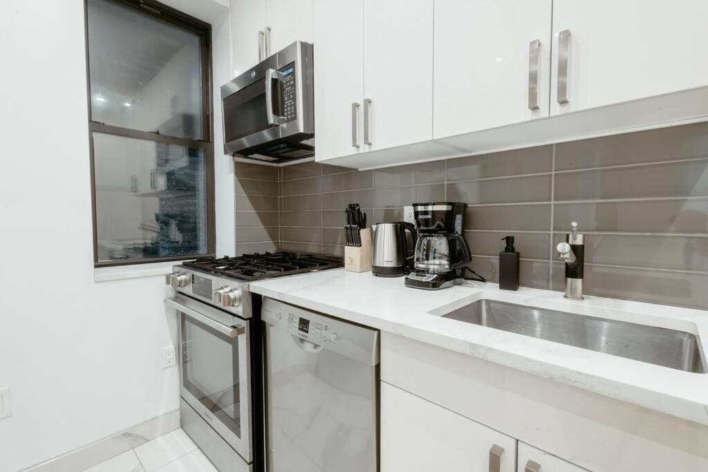 Stylish Apartment in Upper West Side! Cozy Retreat