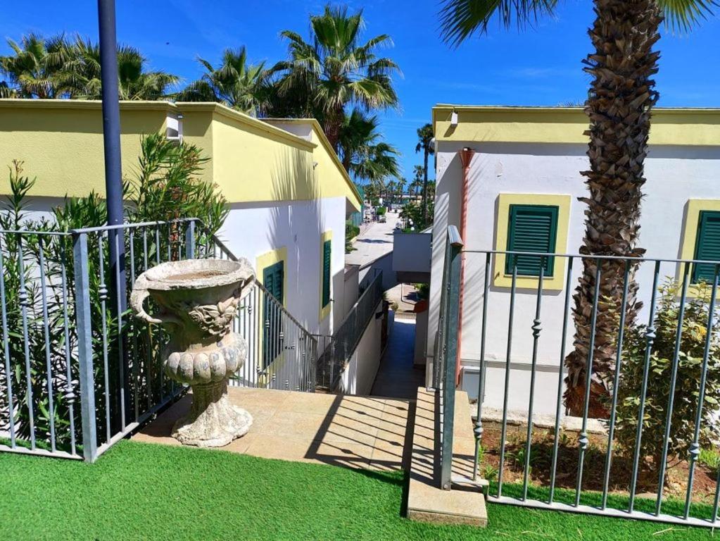 Bilocale Superior Presso Villaggio Green Park a Vieste con servizi in comune quali piscina, animazione, mini club e servizio spiaggia inclusi nel prezzo view 3