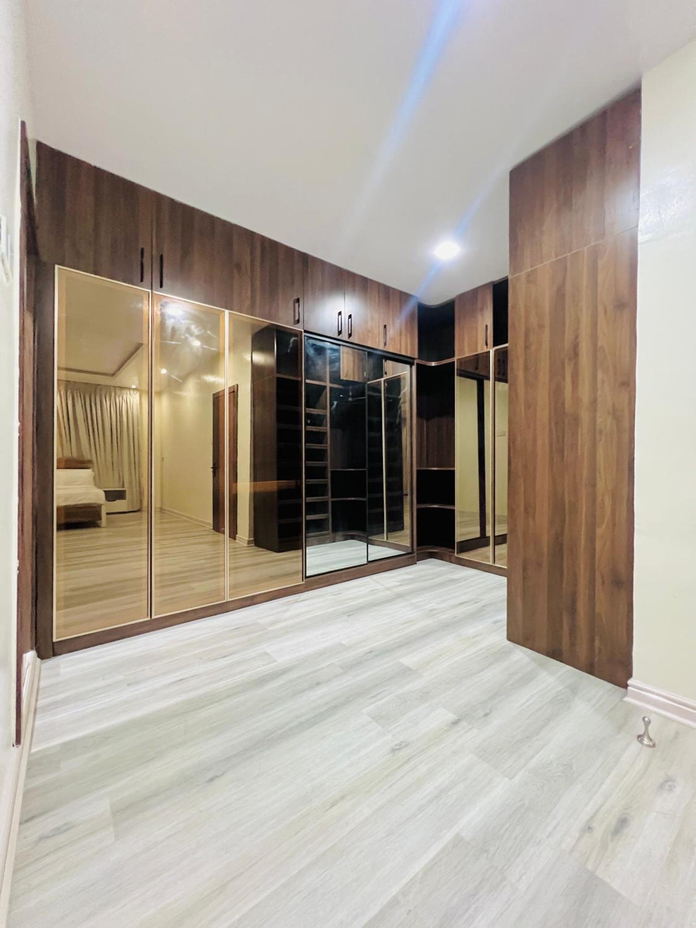 Elegant Living