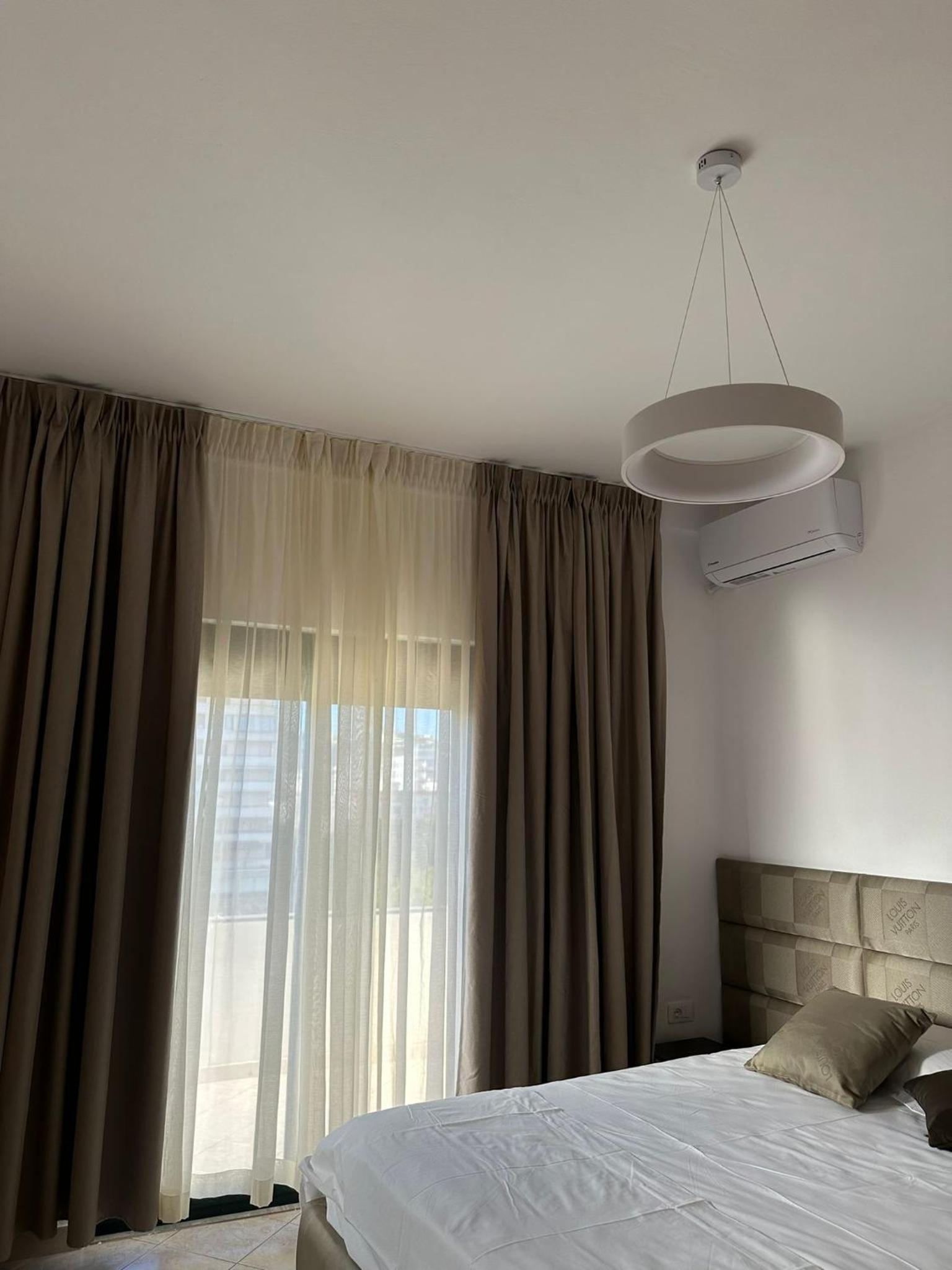 Luna park Apartment